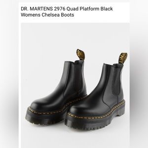 Doc Martens 2976 Quad Platform Chelsea Boots Women’s Size 9- Like New!!